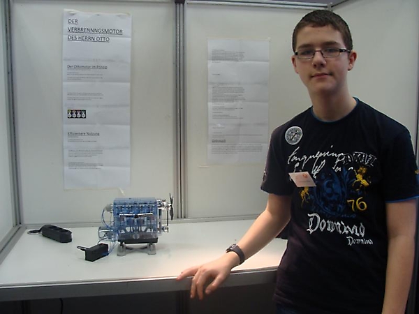 Christopher Wilke: Technik Schüler experimentieren